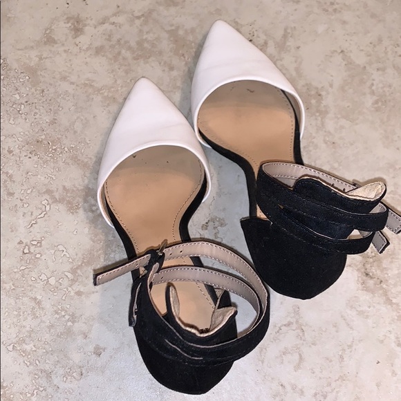 ZARA | black with white heels - Picture 3 of 5